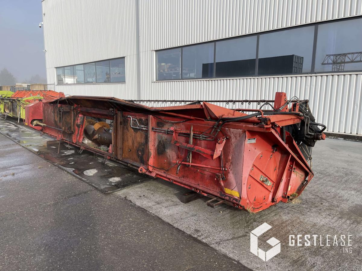 Case 1030 - Tilbehør for forhøster: bilde 1 Case 1030 - Tilbehør for forhøster: bilde 1