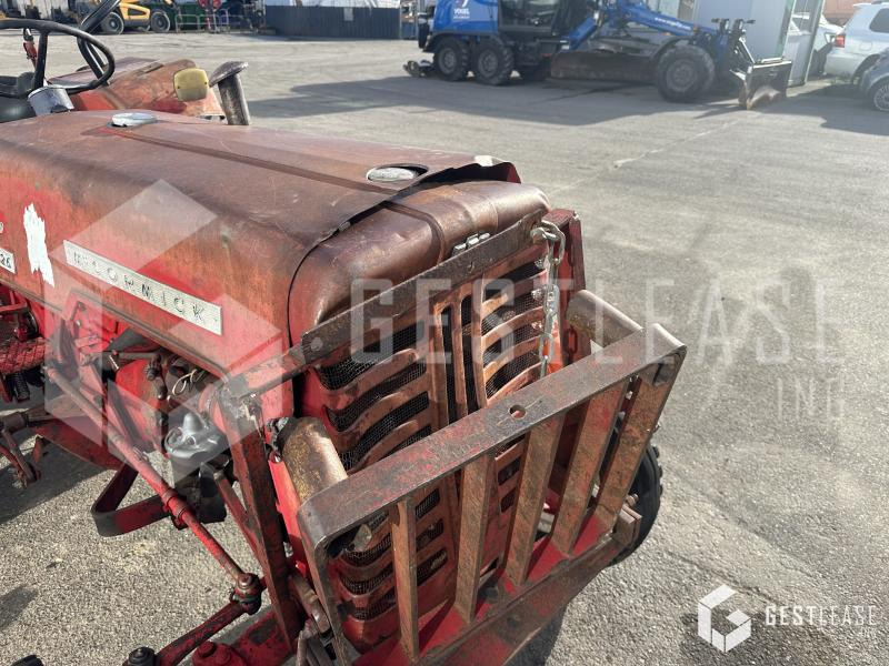Mc Cormick D326 - Traktor: bilde 5 Mc Cormick D326 - Traktor: bilde 5