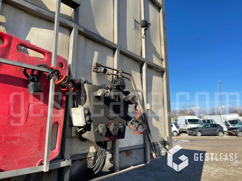 SAMRO ST39WG - Dyretransport semitrailer: bilde 5 SAMRO ST39WG - Dyretransport semitrailer: bilde 5