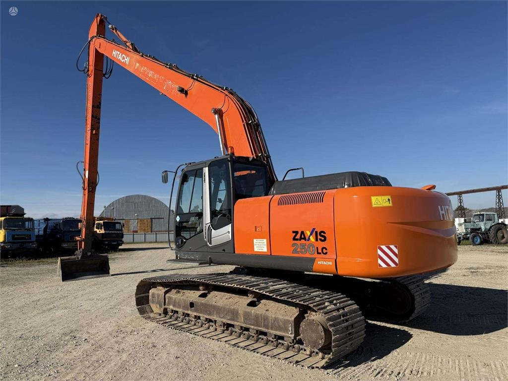 Hitachi ZX 250 LC-3 , 21 M , 800 mm - Beltegraver: bilde 3 Hitachi ZX 250 LC-3 , 21 M , 800 mm - Beltegraver: bilde 3