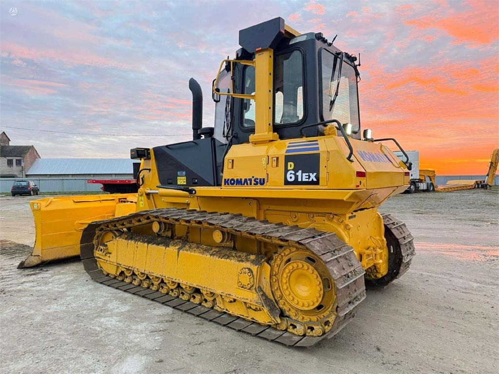 Komatsu D61EX-15EO - Bulldozer: bilde 3 Komatsu D61EX-15EO - Bulldozer: bilde 3