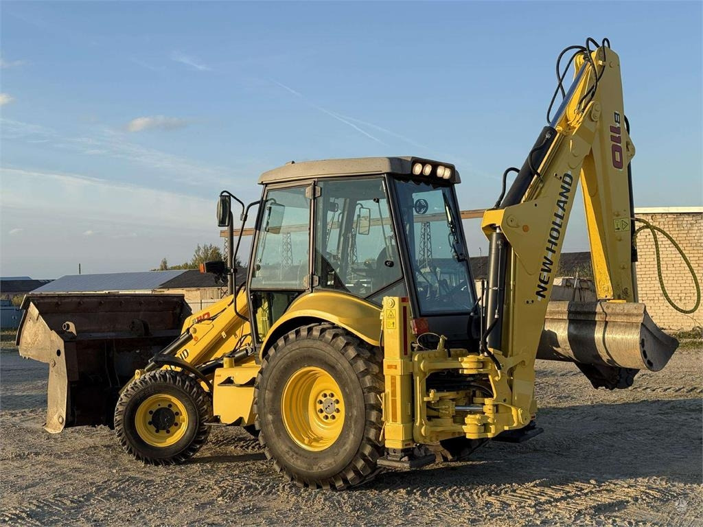 New Holland B 110-4PT , 2 quick couplers - Traktorgraver: bilde 4 New Holland B 110-4PT , 2 quick couplers - Traktorgraver: bilde 4