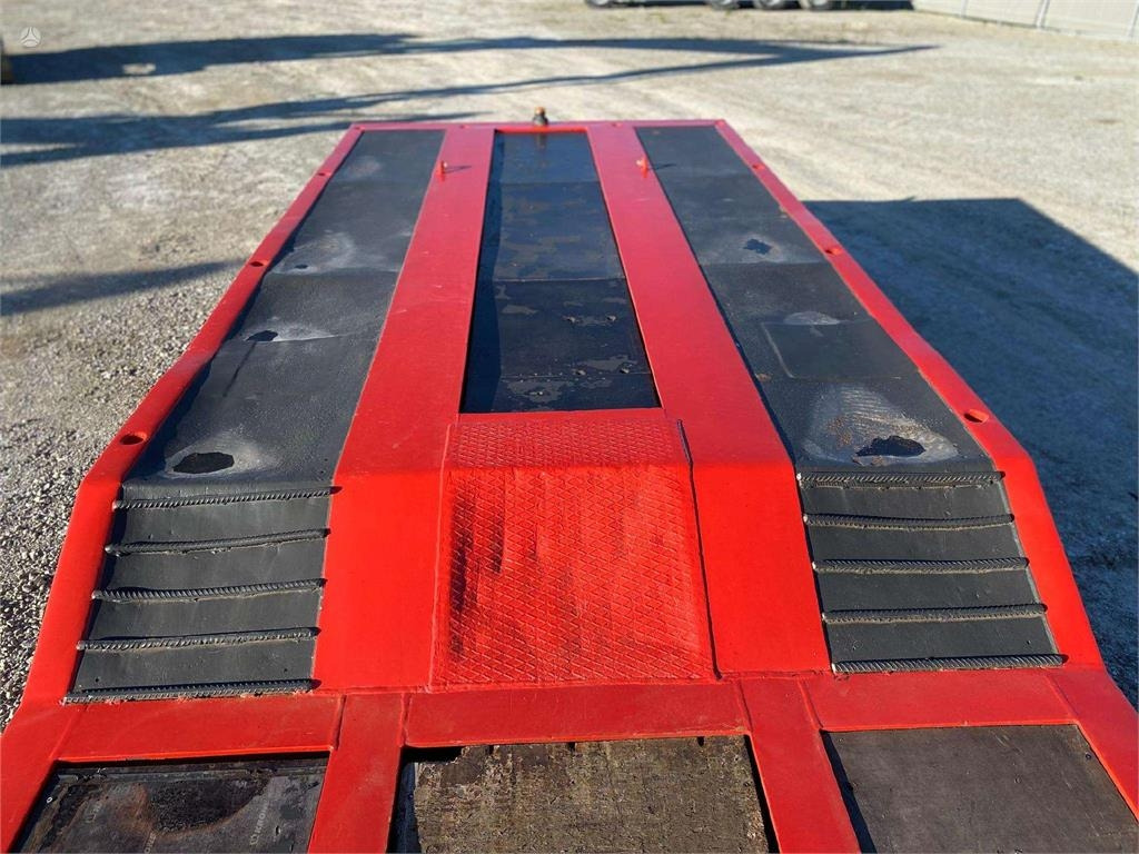 Hako Gooseneck lowbed , axle lift - Semitrailer: bilde 4 Hako Gooseneck lowbed , axle lift - Semitrailer: bilde 4