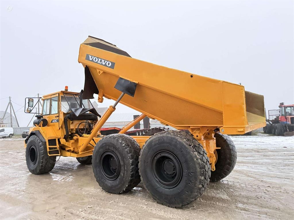 Volvo A25C - Rammestyrt dumper: bilde 4 Volvo A25C - Rammestyrt dumper: bilde 4