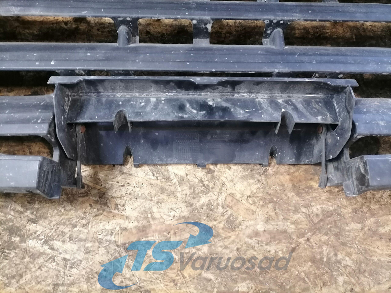 DAF Grille panel 1635802 - Grill for Lastebil: bilde 5 DAF Grille panel 1635802 - Grill for Lastebil: bilde 5