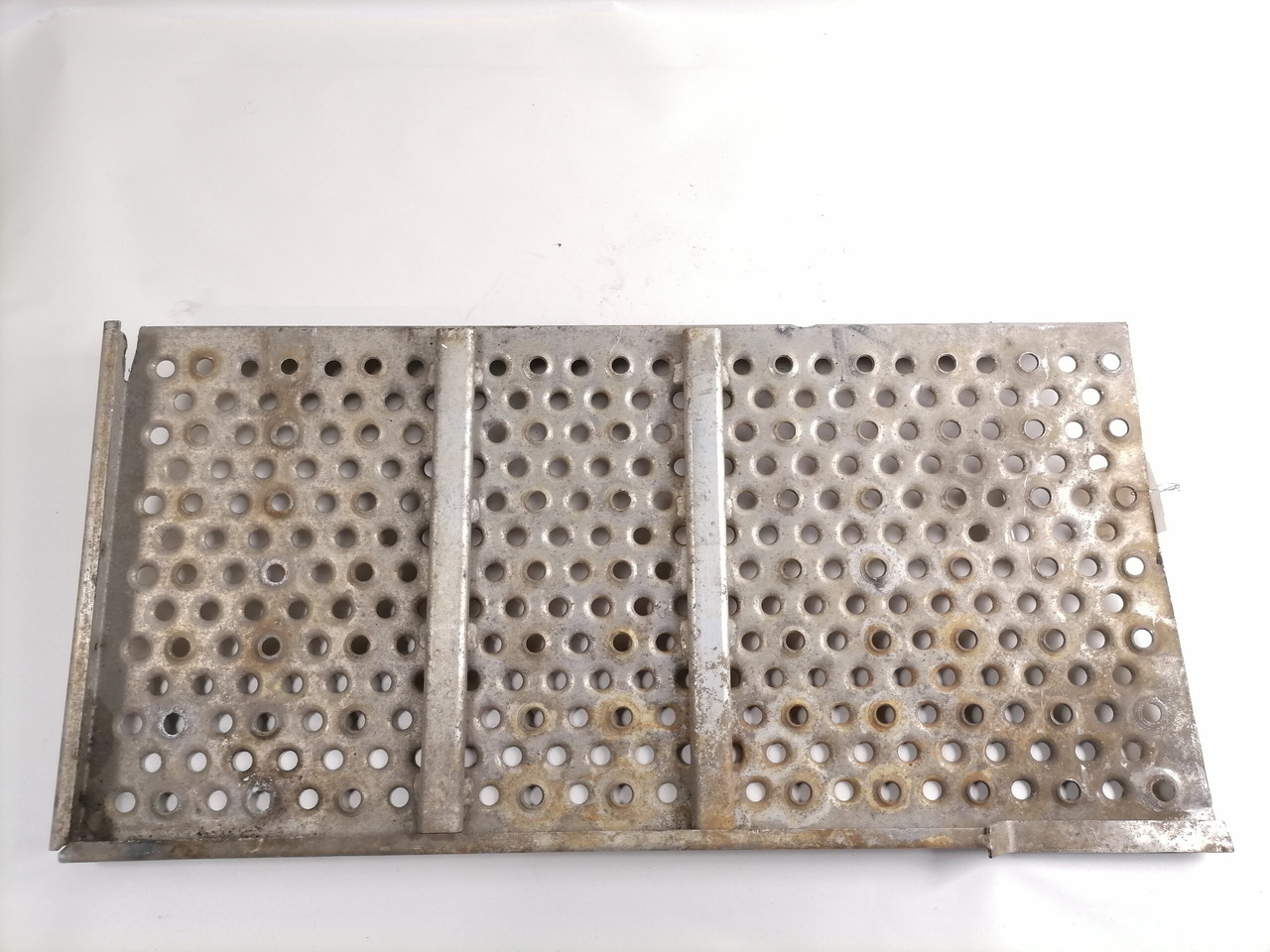 DAF Raami katteplaat 1681704 - Universaldel for Lastebil: bilde 1 DAF Raami katteplaat 1681704 - Universaldel for Lastebil: bilde 1