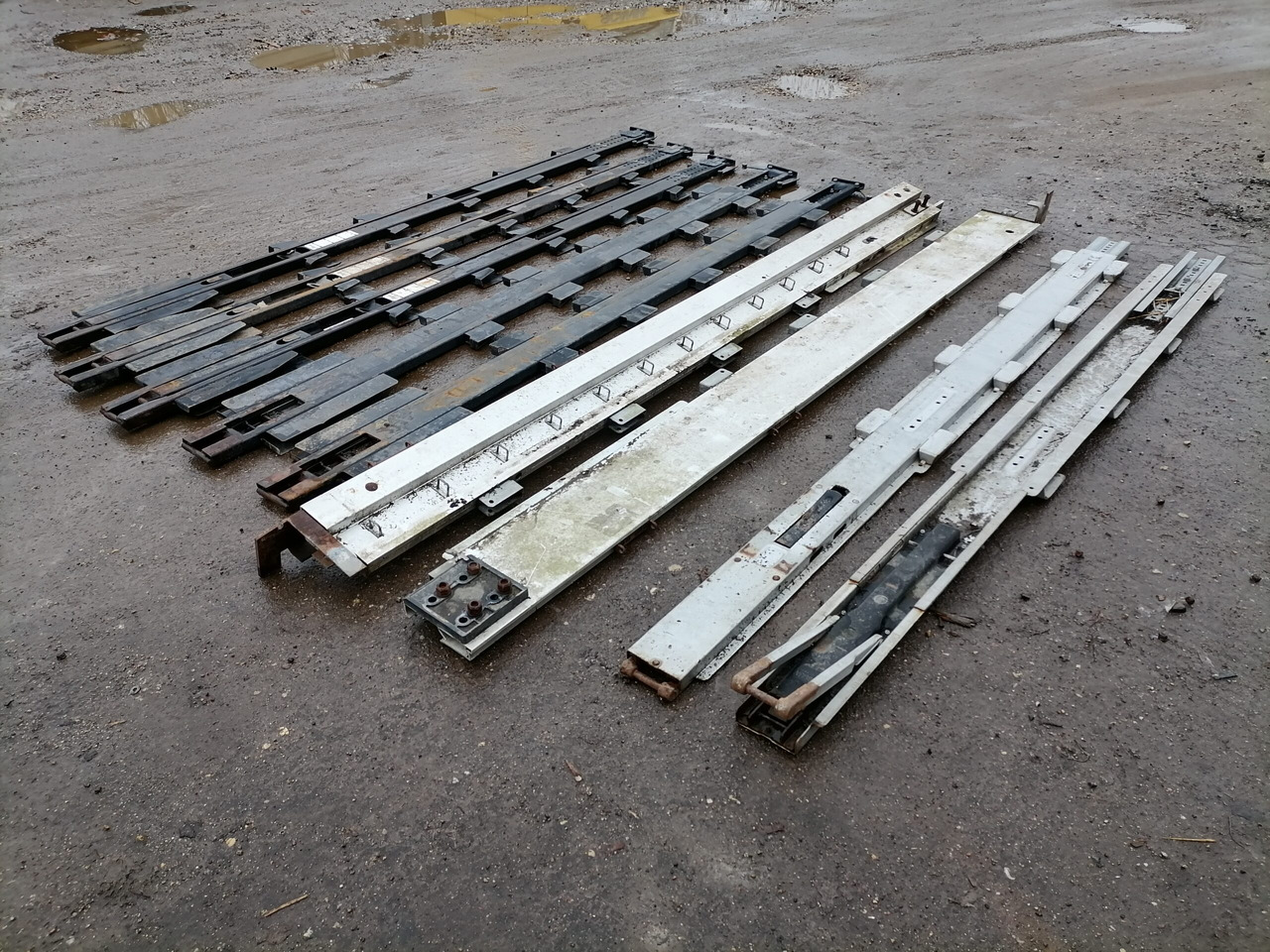 KRONE Haagise tugipostid 515068374 - Universaldel for Lastebil: bilde 4 KRONE Haagise tugipostid 515068374 - Universaldel for Lastebil: bilde 4