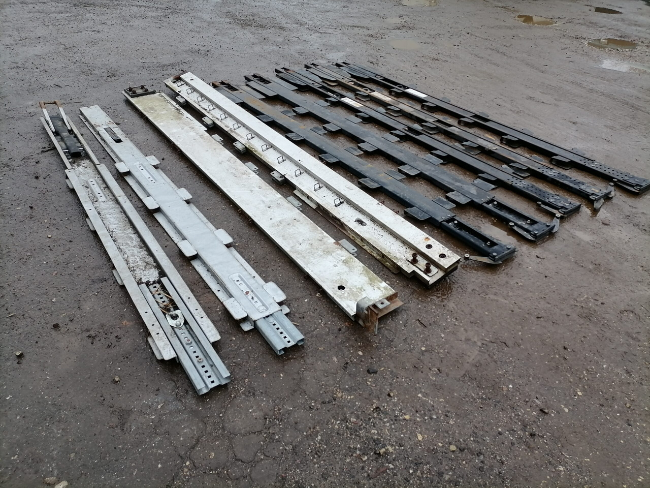 KRONE Haagise tugipostid 515068374 - Universaldel for Lastebil: bilde 5 KRONE Haagise tugipostid 515068374 - Universaldel for Lastebil: bilde 5