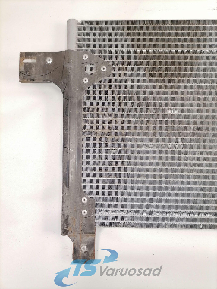 MAN A/C radiator 81619200030 - Varme/ Ventilasjon for Lastebil: bilde 2 MAN A/C radiator 81619200030 - Varme/ Ventilasjon for Lastebil: bilde 2