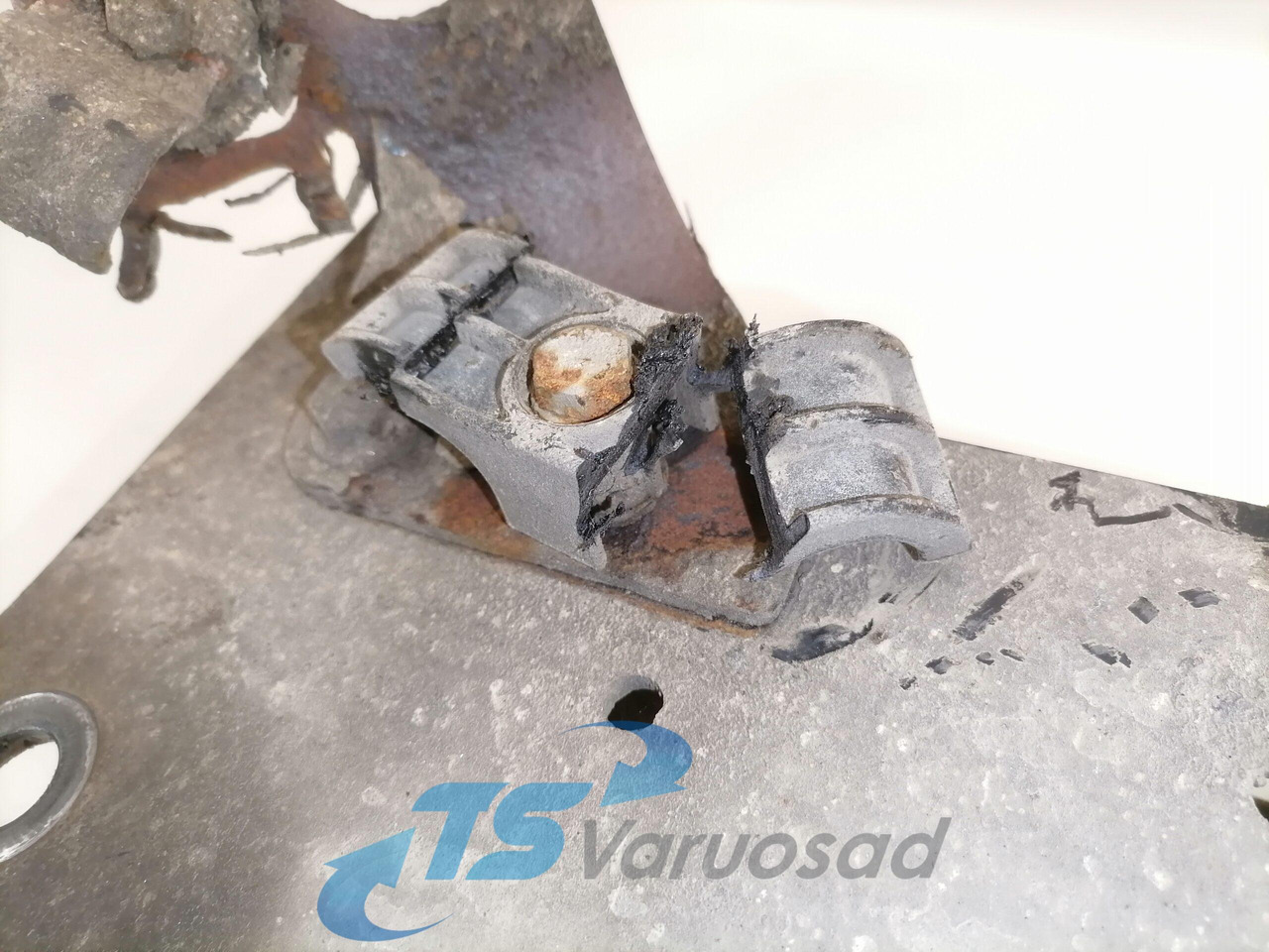 MAN Cab suspension carrier 81417200145 - Førerhusfjæring for Lastebil: bilde 5 MAN Cab suspension carrier 81417200145 - Førerhusfjæring for Lastebil: bilde 5