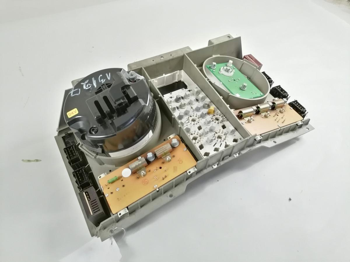 MAN Dashboard 81272026080 - Instrumentpanel for Lastebil: bilde 3 MAN Dashboard 81272026080 - Instrumentpanel for Lastebil: bilde 3