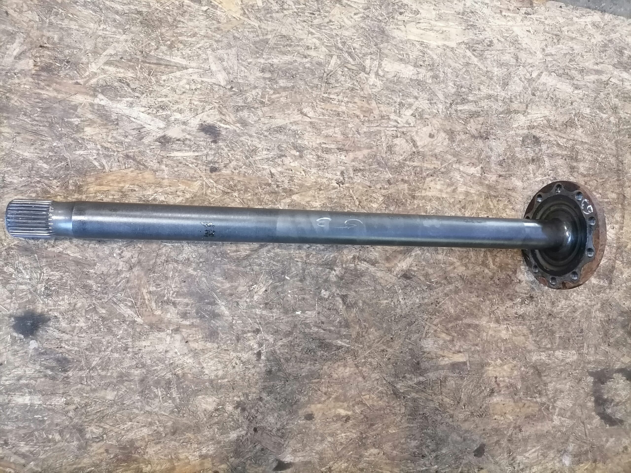 MAN Drive shaft 81355020184 - Drivaksel for Lastebil: bilde 2 MAN Drive shaft 81355020184 - Drivaksel for Lastebil: bilde 2