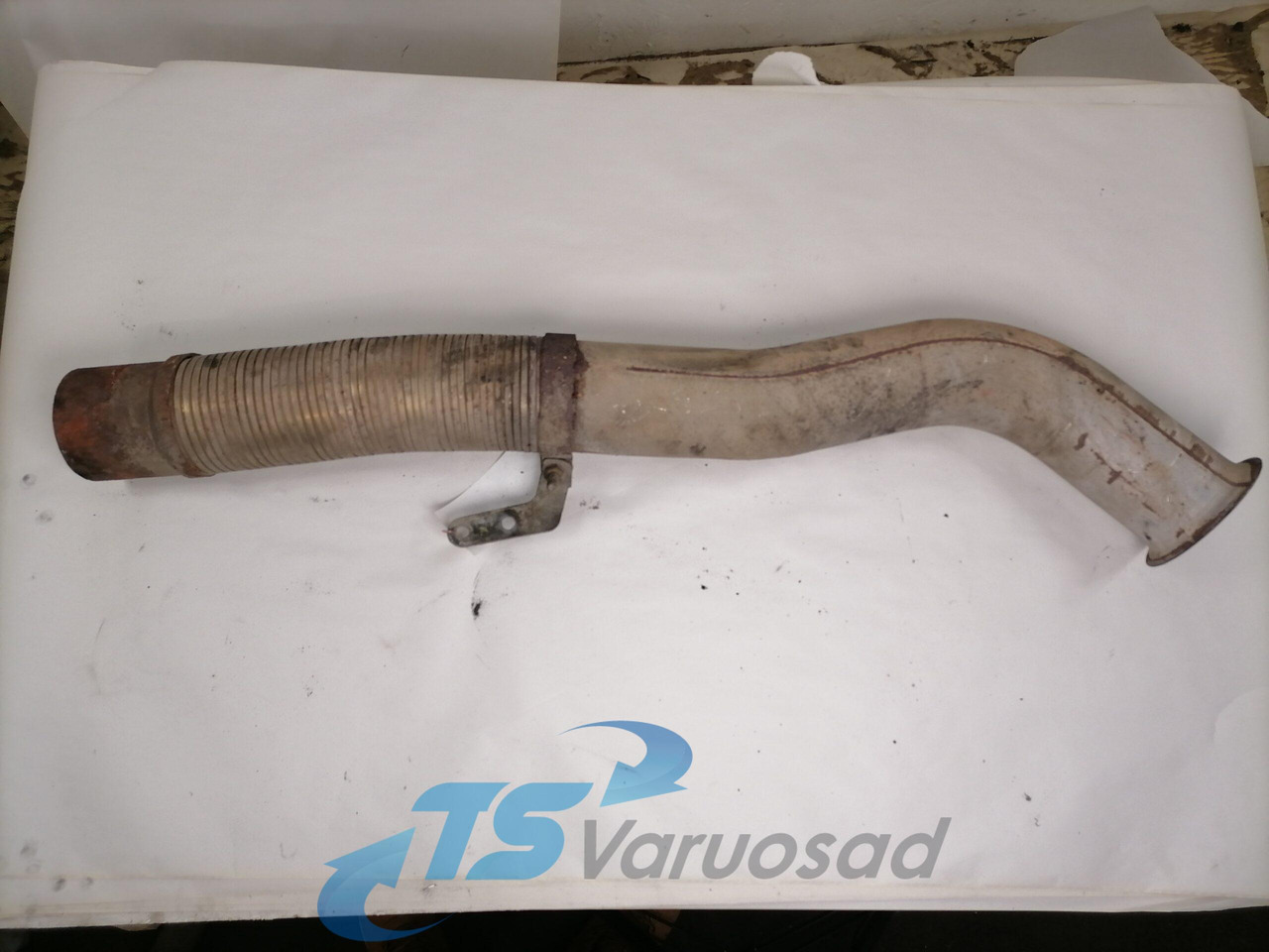MAN Exhaust pipe 48120 - Lyddemper for Lastebil: bilde 1 MAN Exhaust pipe 48120 - Lyddemper for Lastebil: bilde 1