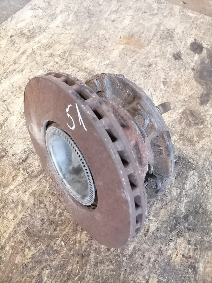 MB Atego truck with wheel hub A9703560301 - Universaldel for Lastebil: bilde 2 MB Atego truck with wheel hub A9703560301 - Universaldel for Lastebil: bilde 2