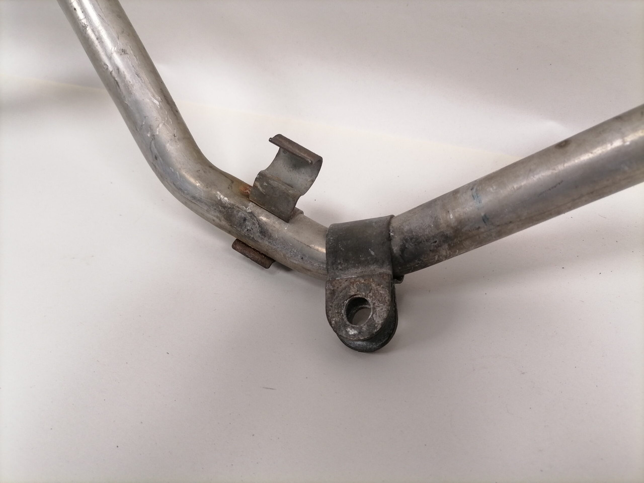 Mercedes-Benz A/C pipe A9608307517 - Varme/ Ventilasjon for Lastebil: bilde 3 Mercedes-Benz A/C pipe A9608307517 - Varme/ Ventilasjon for Lastebil: bilde 3