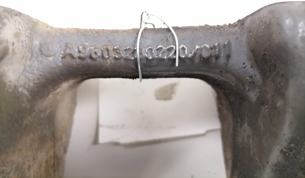 Mercedes-Benz Anti-roll bar bracket A9603230220 - Stabilisator for Lastebil: bilde 3 Mercedes-Benz Anti-roll bar bracket A9603230220 - Stabilisator for Lastebil: bilde 3