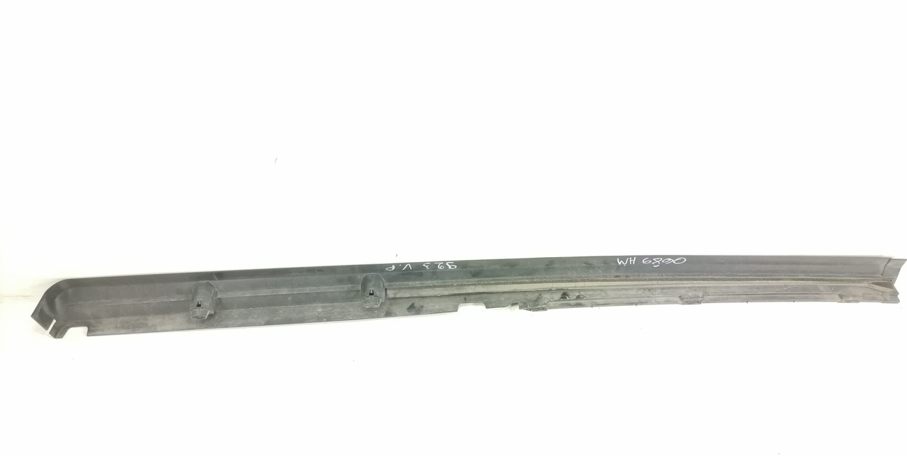 Mercedes-Benz Kabiini plastik A9606902201 - Universaldel for Lastebil: bilde 2 Mercedes-Benz Kabiini plastik A9606902201 - Universaldel for Lastebil: bilde 2