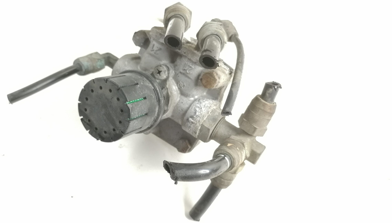 Scania Air pressure control valve 1425183 - Bremseventil for Lastebil: bilde 1 Scania Air pressure control valve 1425183 - Bremseventil for Lastebil: bilde 1