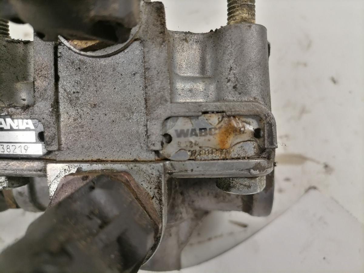 Scania Air pressure control valve 2038219 - Bremseventil for Lastebil: bilde 4 Scania Air pressure control valve 2038219 - Bremseventil for Lastebil: bilde 4