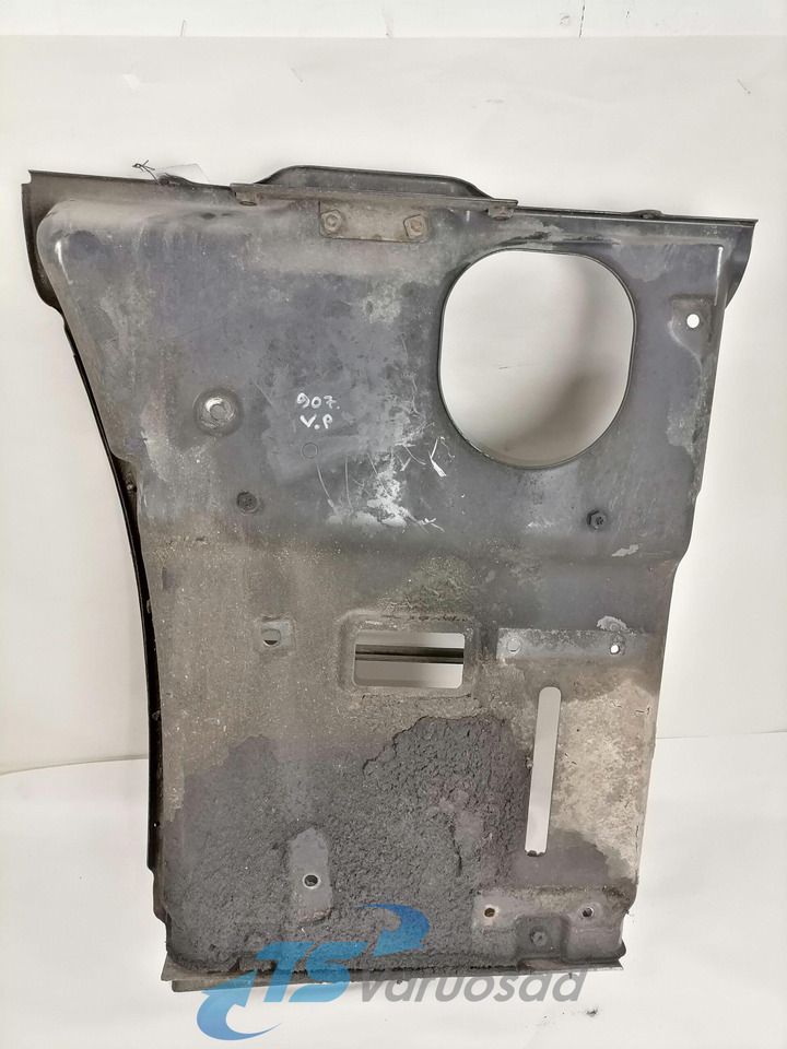 Scania Astmelaua u-plekk, vasak 1498179 - Fottrinnet for Lastebil: bilde 2 Scania Astmelaua u-plekk, vasak 1498179 - Fottrinnet for Lastebil: bilde 2