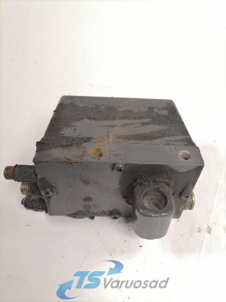 Scania Cab tilting pump 1725376 - Førerhusfjæring for Lastebil: bilde 1 Scania Cab tilting pump 1725376 - Førerhusfjæring for Lastebil: bilde 1