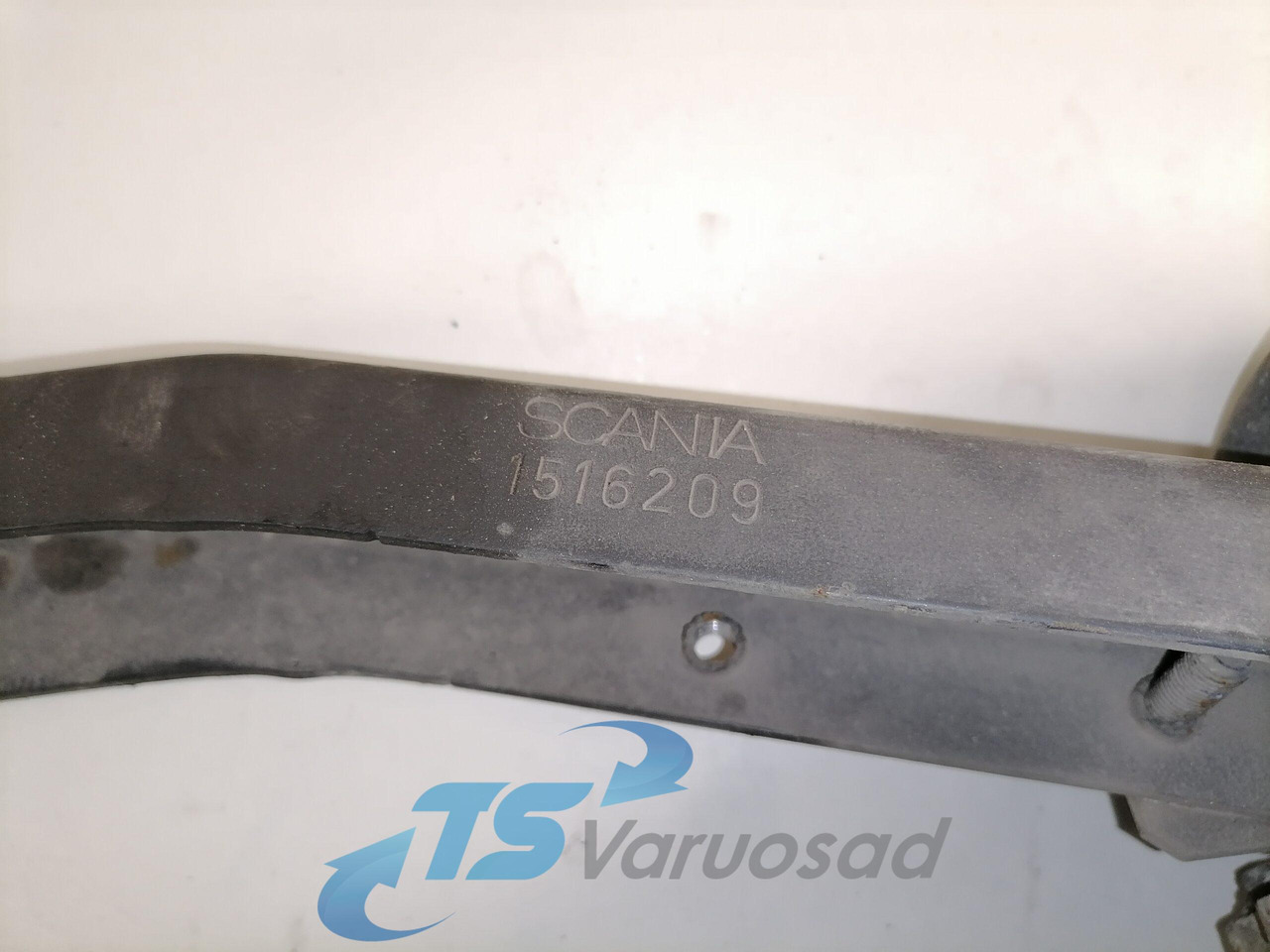 Scania Compressor air pipe 1516207 - Kompressor, trykkluftanlegg for Lastebil: bilde 2 Scania Compressor air pipe 1516207 - Kompressor, trykkluftanlegg for Lastebil: bilde 2