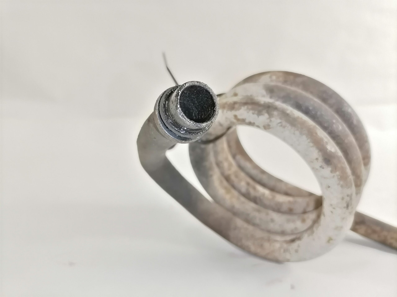 Scania Compressor air pipe 1933077 - Kompressor, trykkluftanlegg for Lastebil: bilde 3 Scania Compressor air pipe 1933077 - Kompressor, trykkluftanlegg for Lastebil: bilde 3