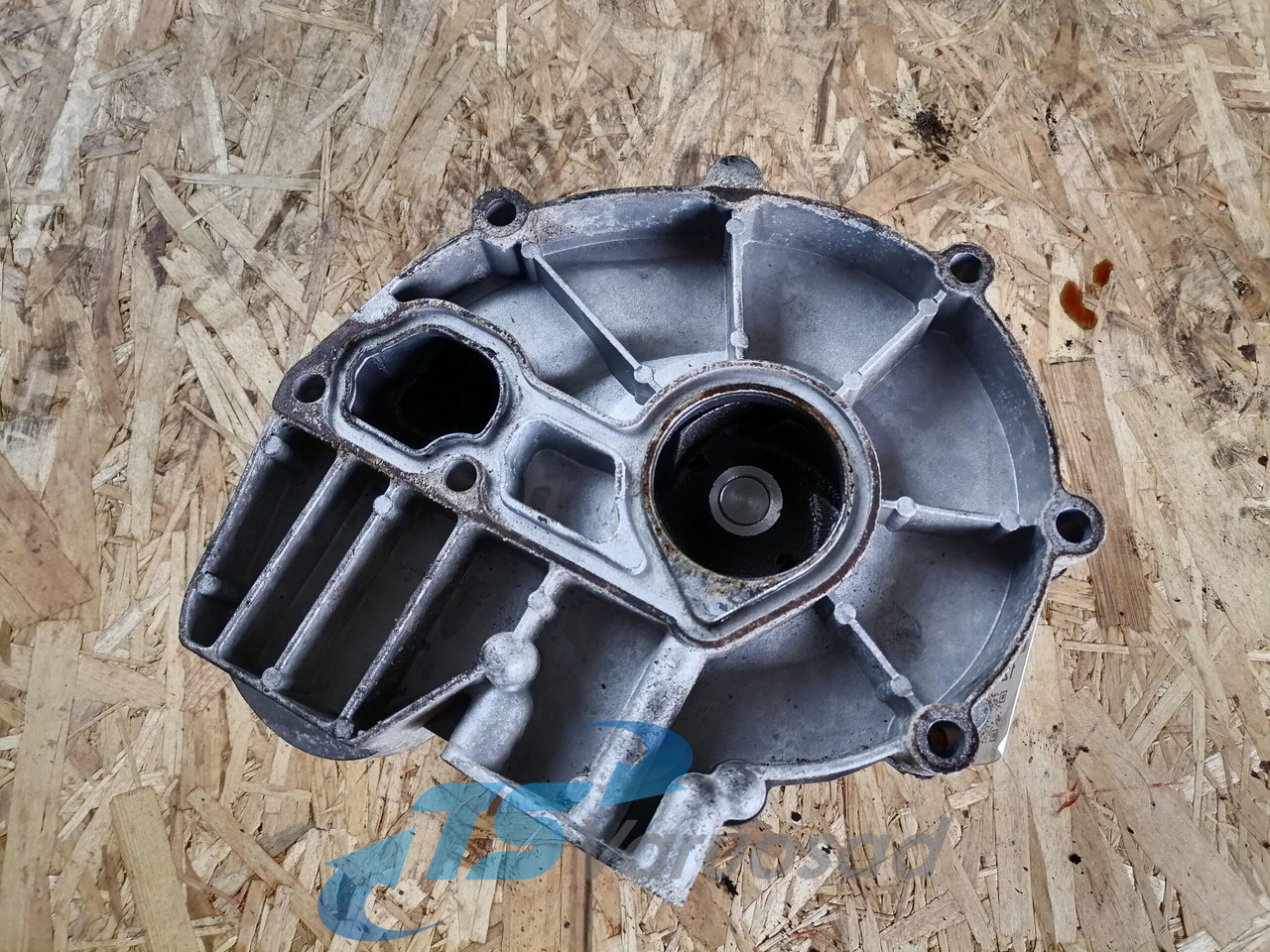 Scania Cooling pump 1896752 - Kjølevæskepumpe for Lastebil: bilde 2 Scania Cooling pump 1896752 - Kjølevæskepumpe for Lastebil: bilde 2