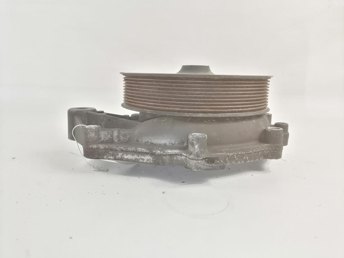 Scania Cooling pump 2310615 - Kjølevæskepumpe for Lastebil: bilde 4 Scania Cooling pump 2310615 - Kjølevæskepumpe for Lastebil: bilde 4