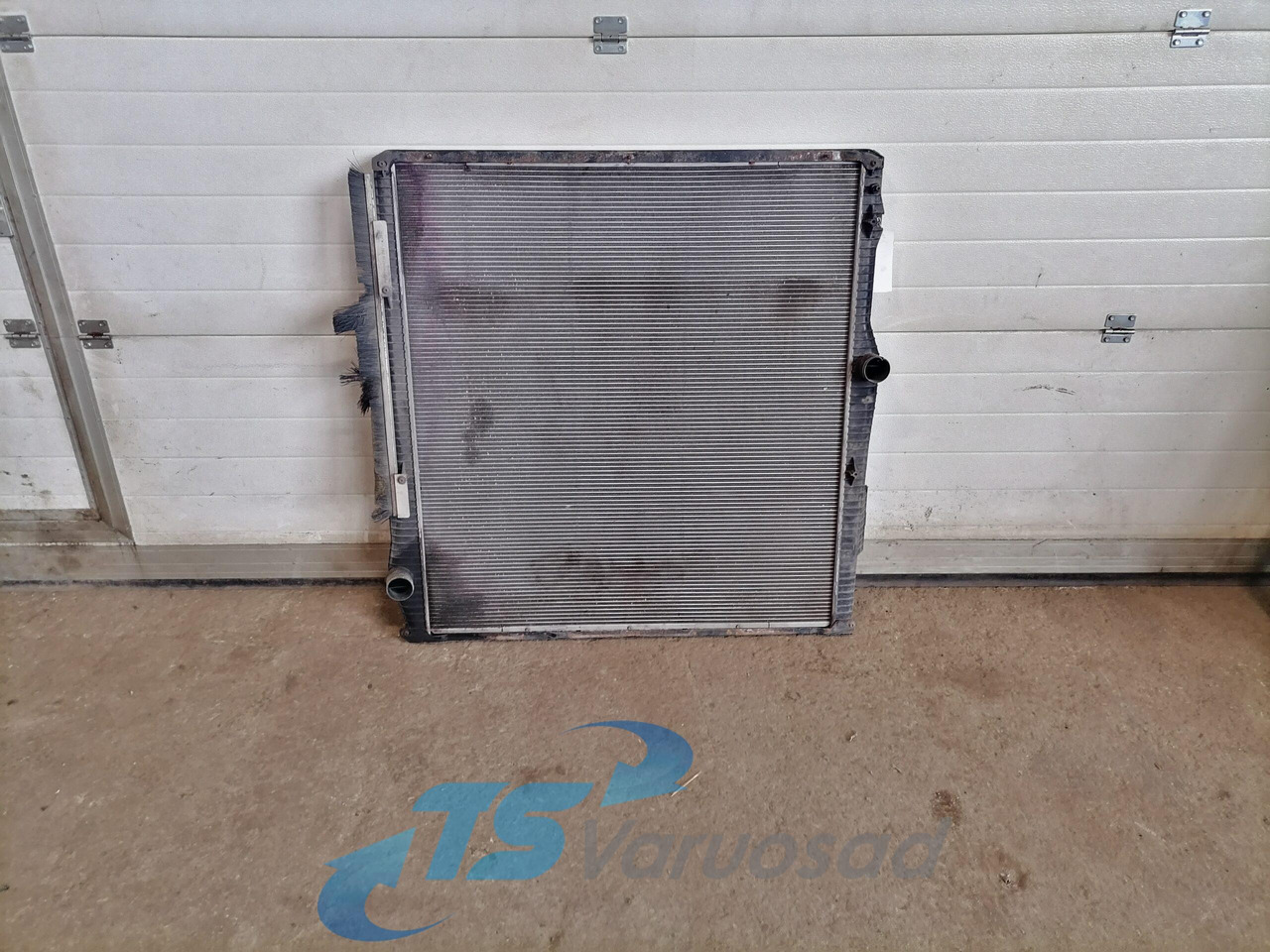 Scania Cooling radiator 1781365 - Radiator for Lastebil: bilde 2 Scania Cooling radiator 1781365 - Radiator for Lastebil: bilde 2
