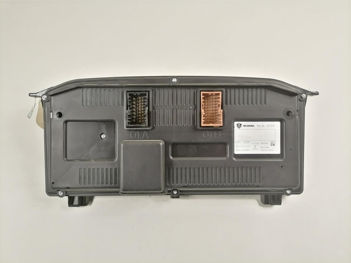 Scania Dashboard 3165898 - Instrumentpanel for Lastebil: bilde 2 Scania Dashboard 3165898 - Instrumentpanel for Lastebil: bilde 2