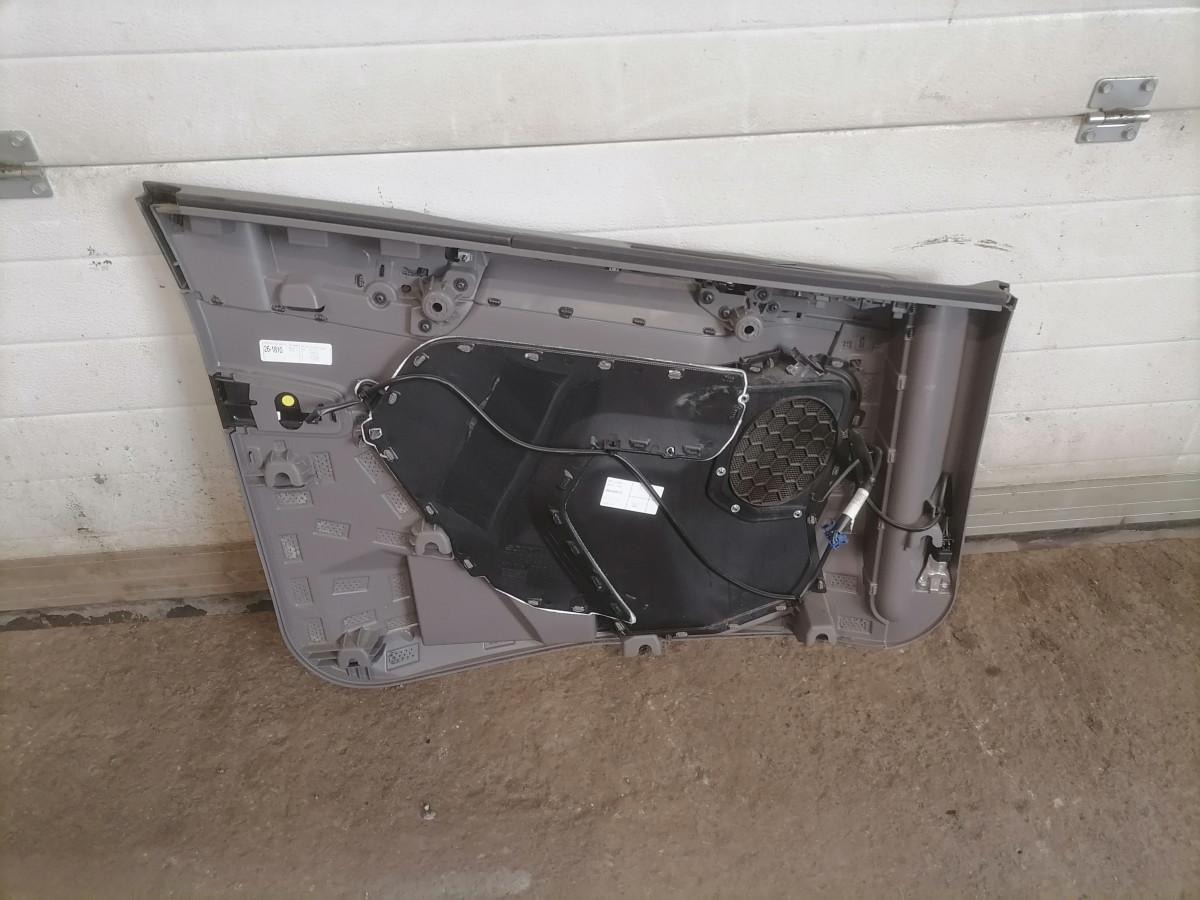 Scania Door trim panel 2935304 - Dør og deler for Lastebil: bilde 4 Scania Door trim panel 2935304 - Dør og deler for Lastebil: bilde 4
