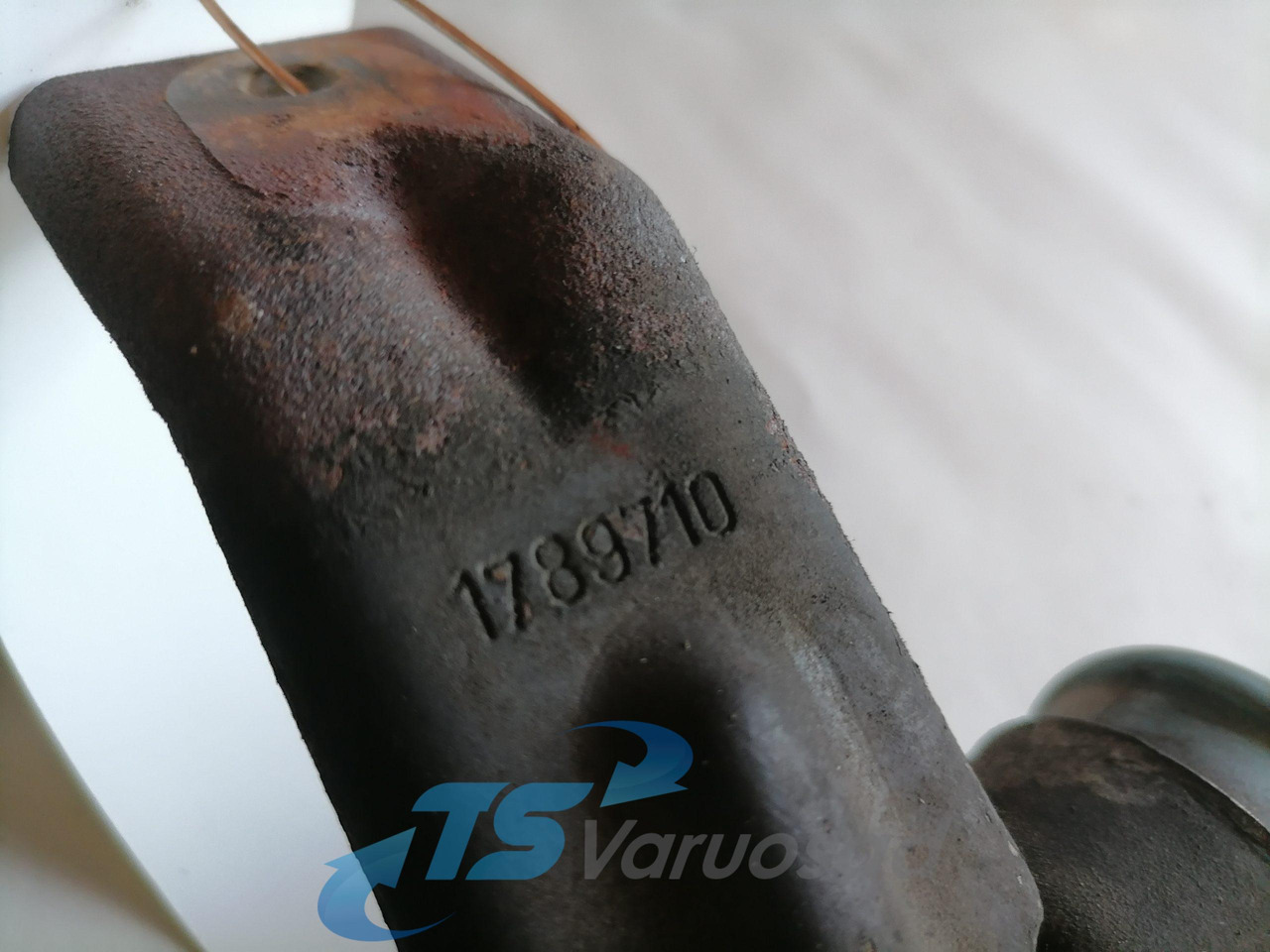 Scania EGR cooler pipe 1789710 - EGR-kjøler for Lastebil: bilde 4 Scania EGR cooler pipe 1789710 - EGR-kjøler for Lastebil: bilde 4