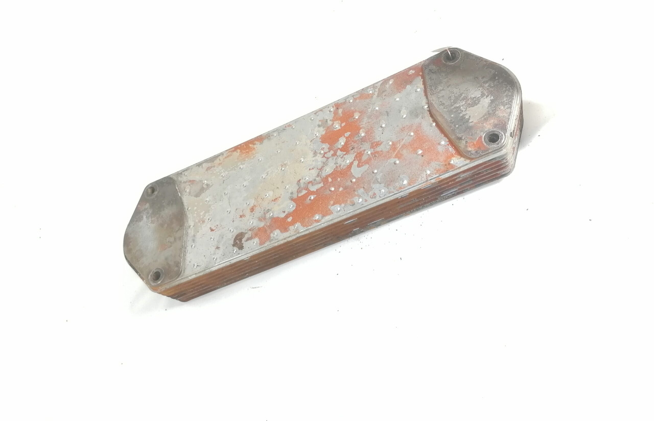 Scania Engine oil cooler 1333183 - Motor og deler for Lastebil: bilde 1 Scania Engine oil cooler 1333183 - Motor og deler for Lastebil: bilde 1