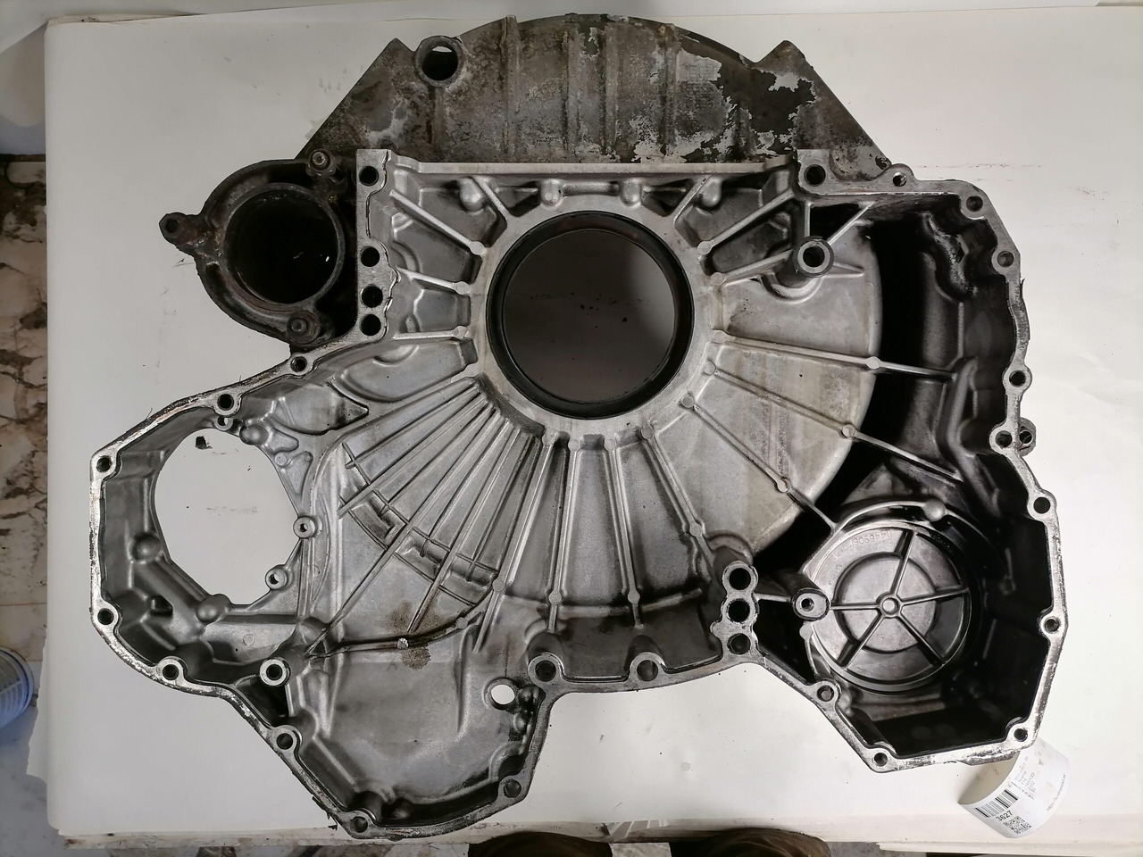 Scania Flywheel housing 1457023 - Svinghjul for Lastebil: bilde 2 Scania Flywheel housing 1457023 - Svinghjul for Lastebil: bilde 2