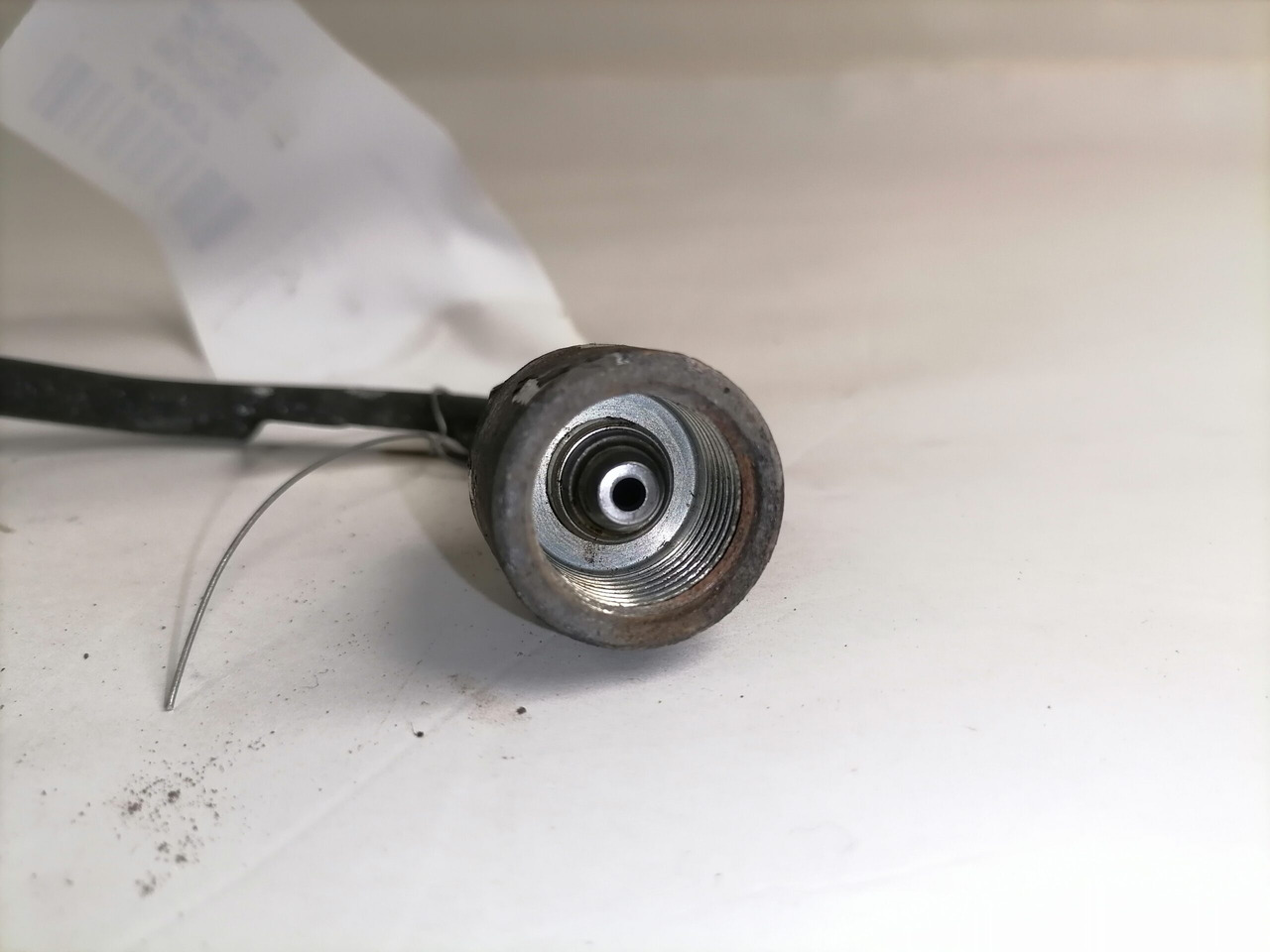 Scania Fuel pipe 1879503 - Drivstoffsystem for Lastebil: bilde 2 Scania Fuel pipe 1879503 - Drivstoffsystem for Lastebil: bilde 2