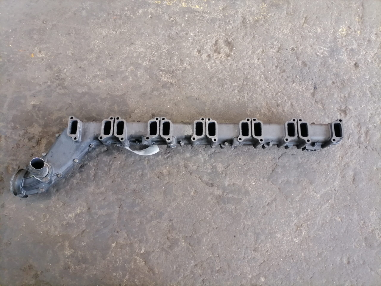 Scania Intake mainfold 1893329 - Innsugningsmanifold for Lastebil: bilde 3 Scania Intake mainfold 1893329 - Innsugningsmanifold for Lastebil: bilde 3