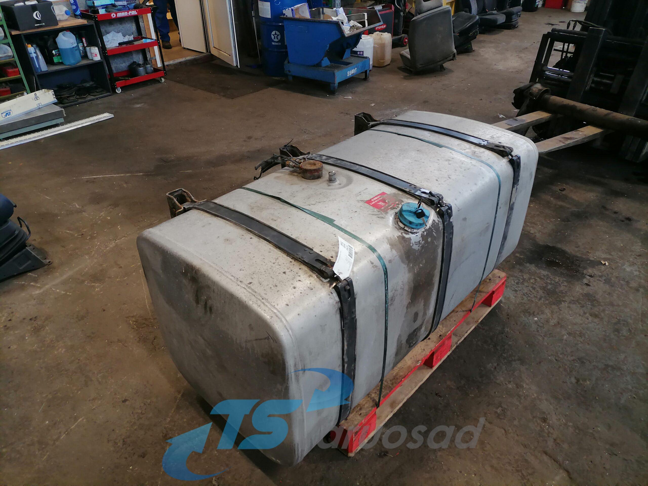 Scania Kütusepaak 600L 1871191 - Drivstofftank for Lastebil: bilde 2 Scania Kütusepaak 600L 1871191 - Drivstofftank for Lastebil: bilde 2
