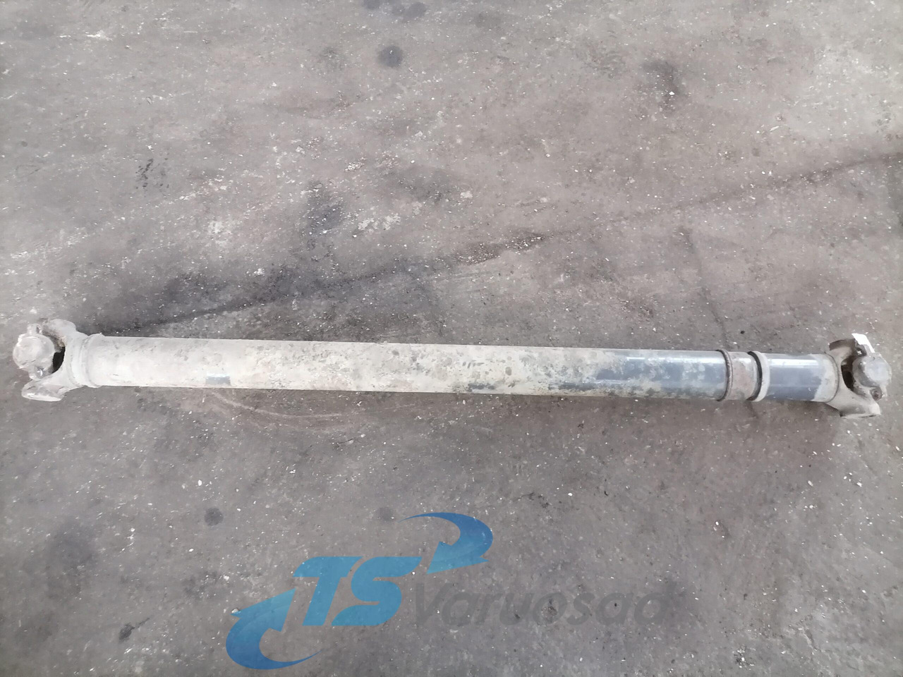 Scania Propeller shaft 1758616 - Kardanaksel for Lastebil: bilde 2 Scania Propeller shaft 1758616 - Kardanaksel for Lastebil: bilde 2