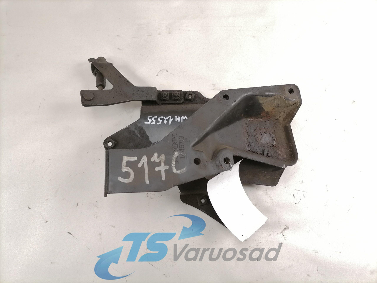 Scania Roolisüsteemi õlimahuti kandur 1446713 - Servoslange for Lastebil: bilde 1 Scania Roolisüsteemi õlimahuti kandur 1446713 - Servoslange for Lastebil: bilde 1