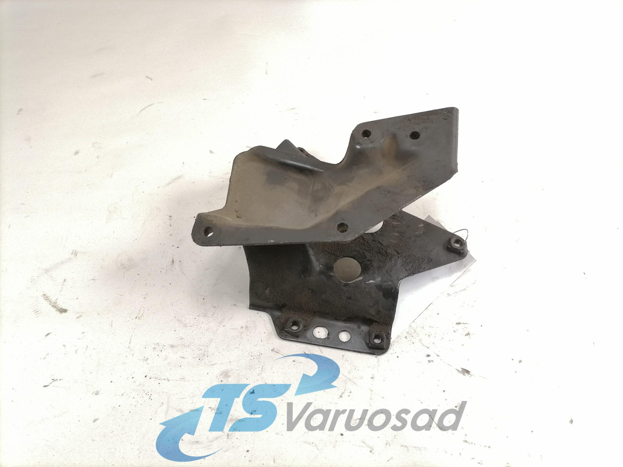 Scania Roolisüsteemi õlimahuti kandur 1521193 - Servoslange for Lastebil: bilde 1 Scania Roolisüsteemi õlimahuti kandur 1521193 - Servoslange for Lastebil: bilde 1