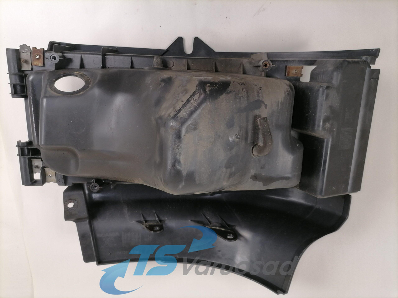 Scania Scania headlight housing, left 1431920 - Lys/ Belysning for Lastebil: bilde 5 Scania Scania headlight housing, left 1431920 - Lys/ Belysning for Lastebil: bilde 5