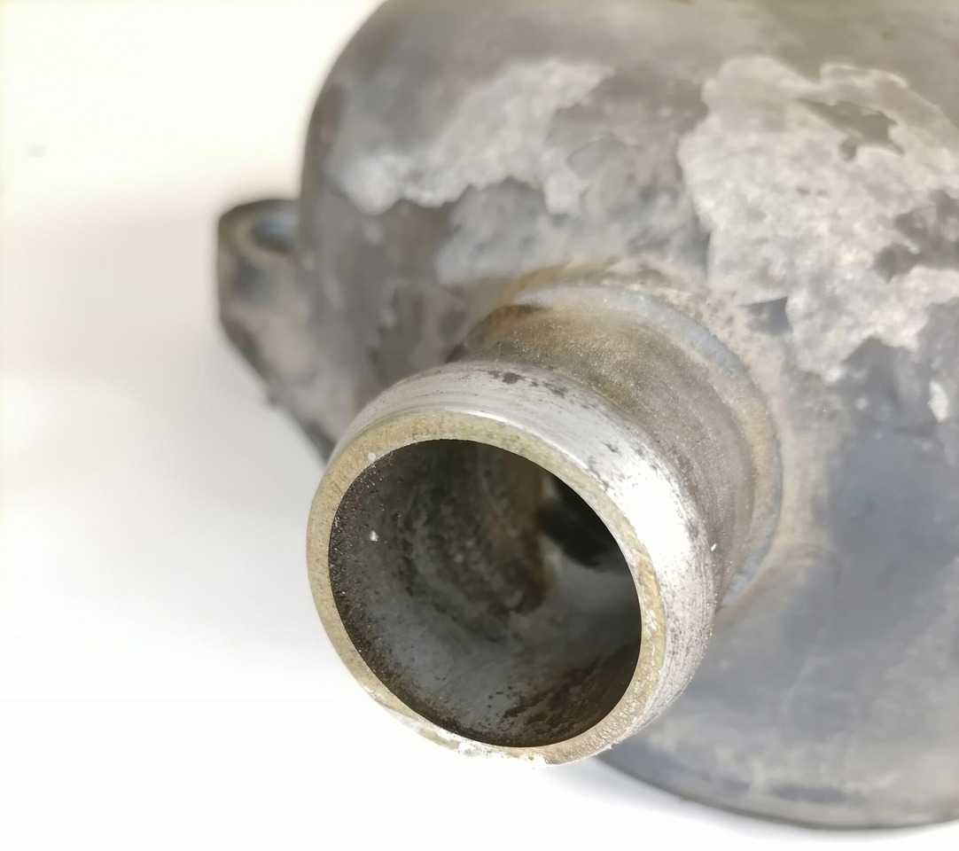 Scania Valve cover 1517928 - Topplokk for Lastebil: bilde 2 Scania Valve cover 1517928 - Topplokk for Lastebil: bilde 2