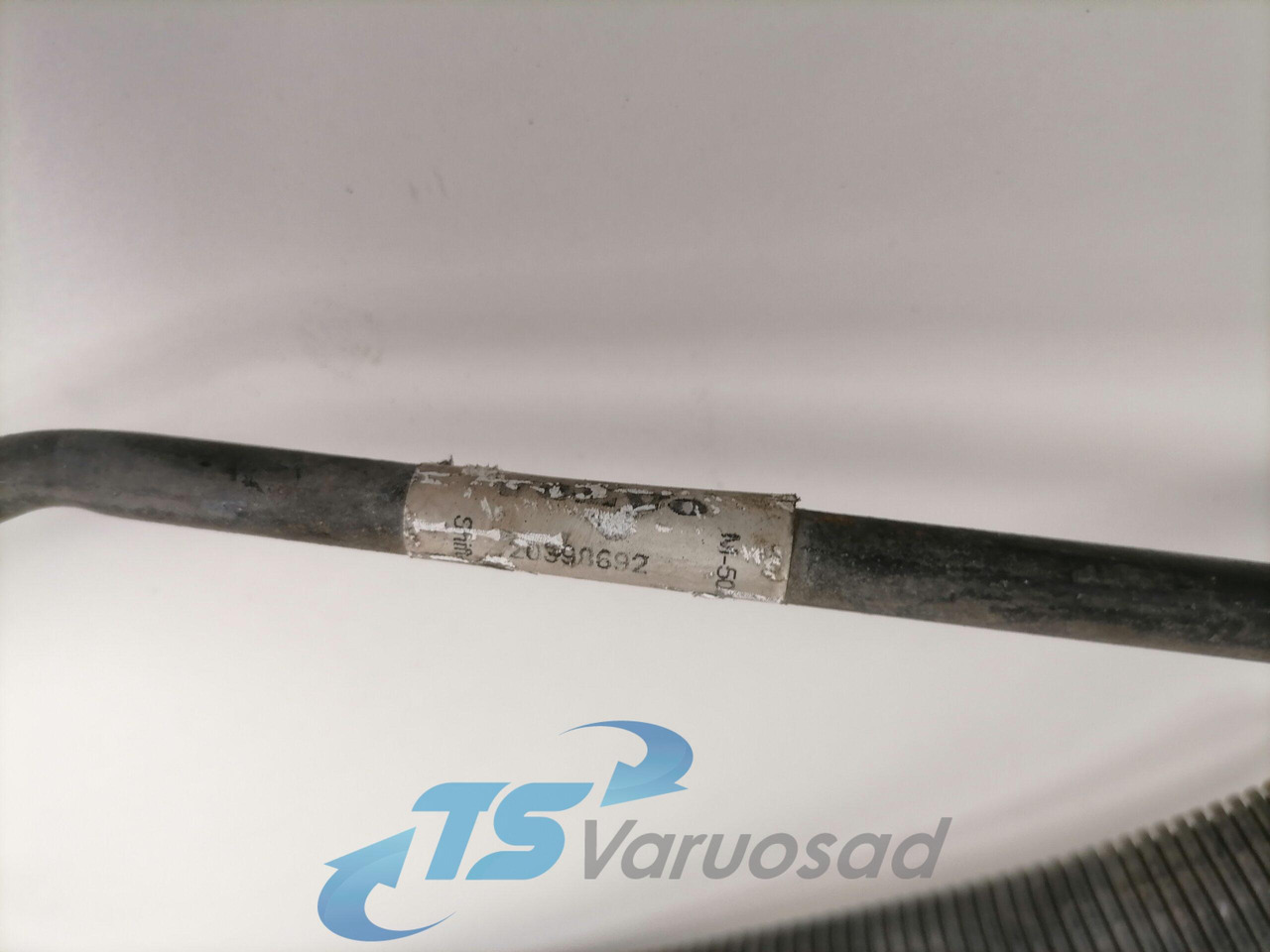 Volvo A/C pipe 20398692 - Varme/ Ventilasjon for Lastebil: bilde 4 Volvo A/C pipe 20398692 - Varme/ Ventilasjon for Lastebil: bilde 4