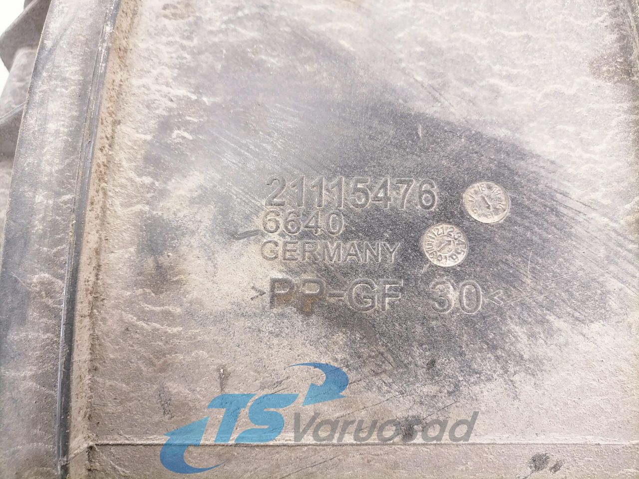 Volvo Air filter housing 21115476 - Luftinntakssystem for Lastebil: bilde 4 Volvo Air filter housing 21115476 - Luftinntakssystem for Lastebil: bilde 4