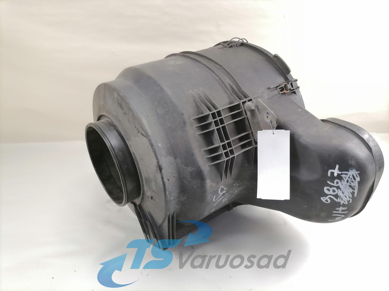 Volvo Air filter housing 21115476 - Luftinntakssystem for Lastebil: bilde 4 Volvo Air filter housing 21115476 - Luftinntakssystem for Lastebil: bilde 4