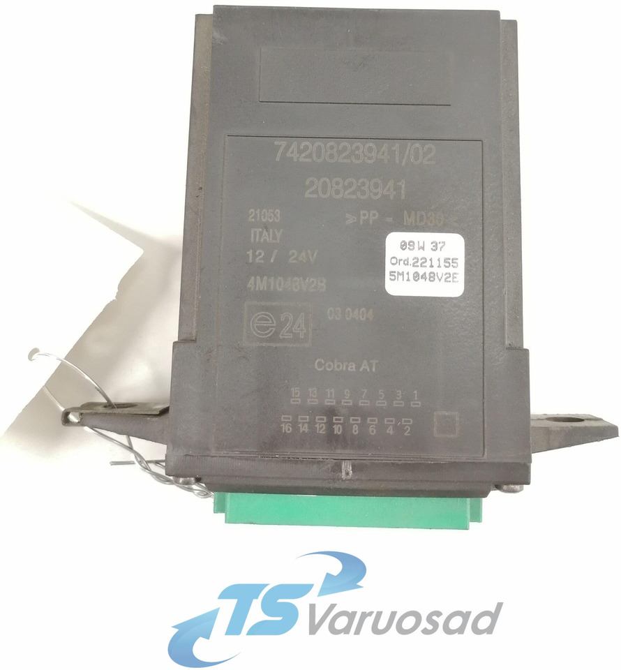Volvo Ecu, door lock 20823941 - Styreenhet for Lastebil: bilde 2 Volvo Ecu, door lock 20823941 - Styreenhet for Lastebil: bilde 2