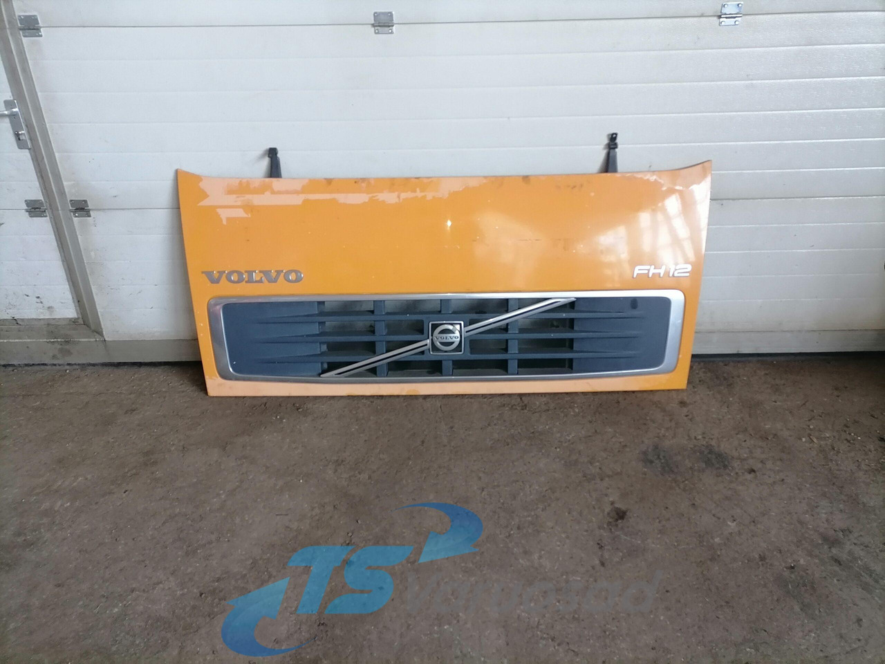 Volvo Grille panel 20360266 - Grill for Lastebil: bilde 1 Volvo Grille panel 20360266 - Grill for Lastebil: bilde 1