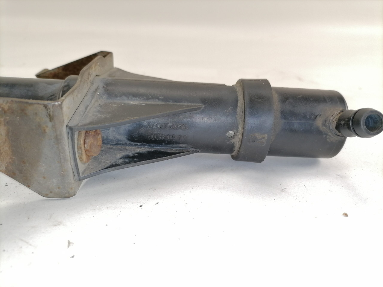 Volvo Headlight washer system 20360911 - Lys/ Belysning for Lastebil: bilde 3 Volvo Headlight washer system 20360911 - Lys/ Belysning for Lastebil: bilde 3