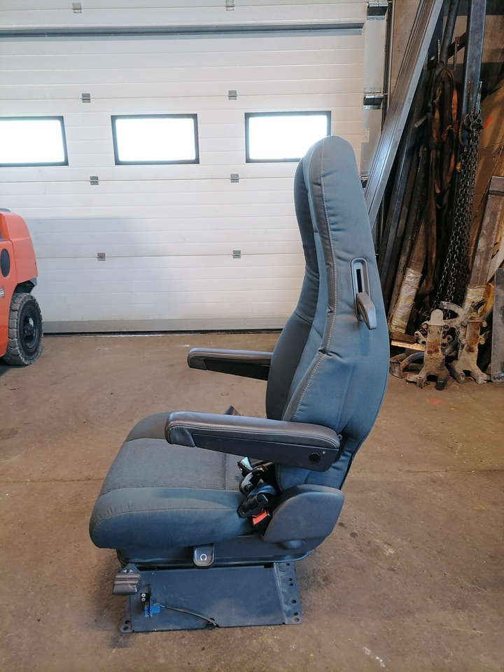 Volvo Passenger seat 21065292 - Sete for Lastebil: bilde 4 Volvo Passenger seat 21065292 - Sete for Lastebil: bilde 4